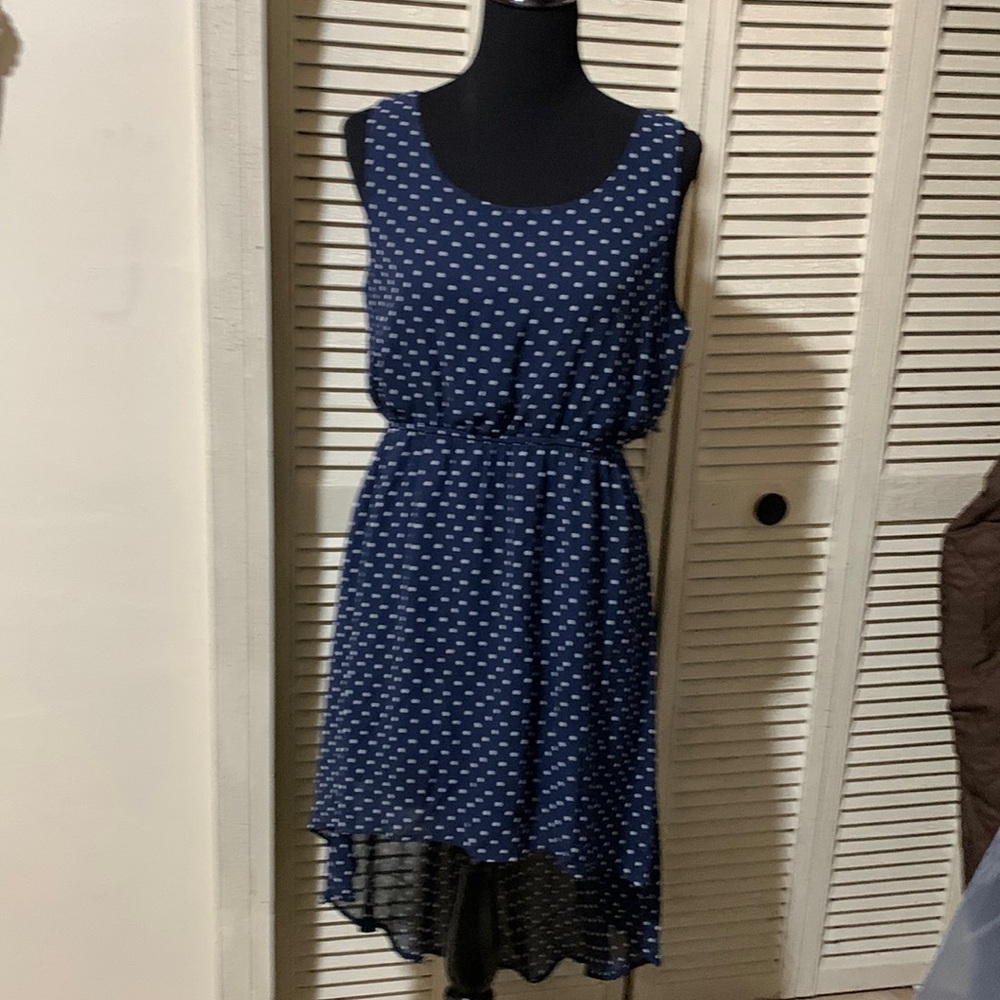 Very cute high/low dress